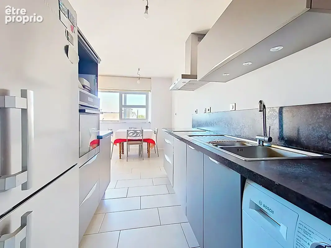 Angers quartier Madeleine T4 73m² avec garage - photo 9