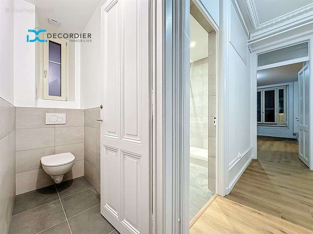 Appartement à EVIAN-LES-BAINS