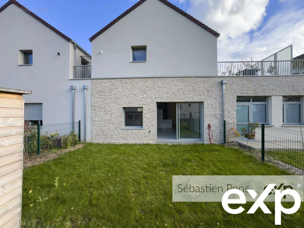 Appartement à CHAVENAY