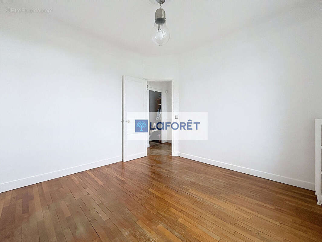 Maison à SARTROUVILLE