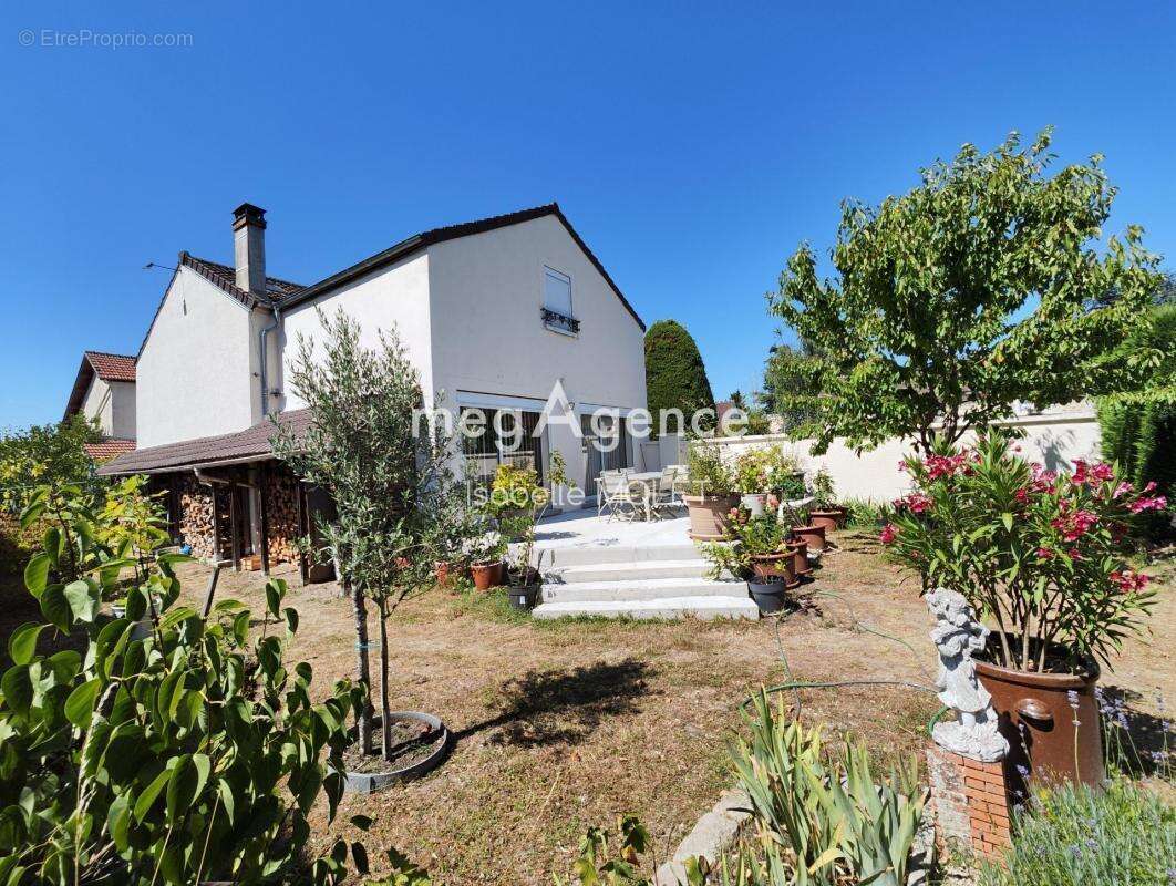 Maison à BOIS-LE-ROI