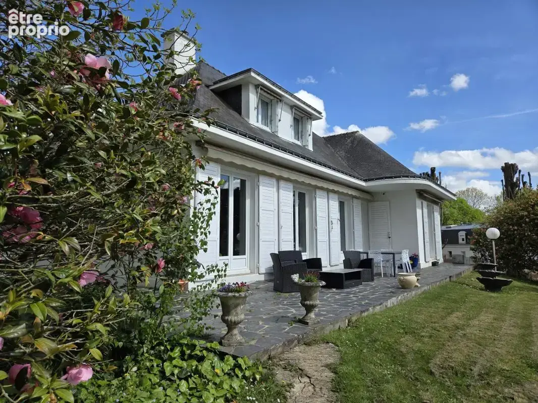 A VENDRE Elégante maison familiale 4 chambres proche centre - photo 16