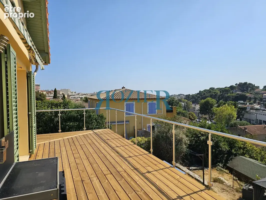 A VENDRE LE CANNET MAISON 110m2 4 chambres sur 850 m2 de terrain - photo 21