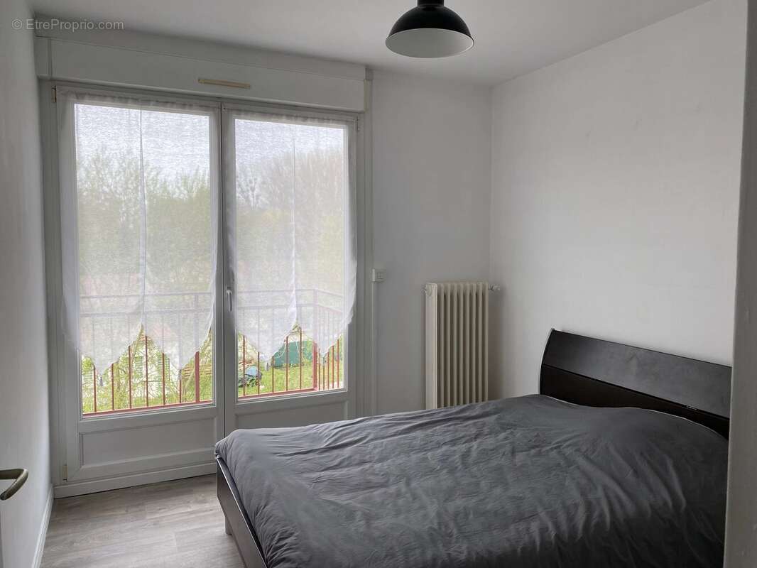 Appartement à TINQUEUX
