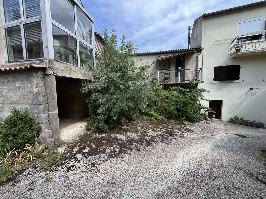 Maison 60 m² à Les Plans  - photo 2
