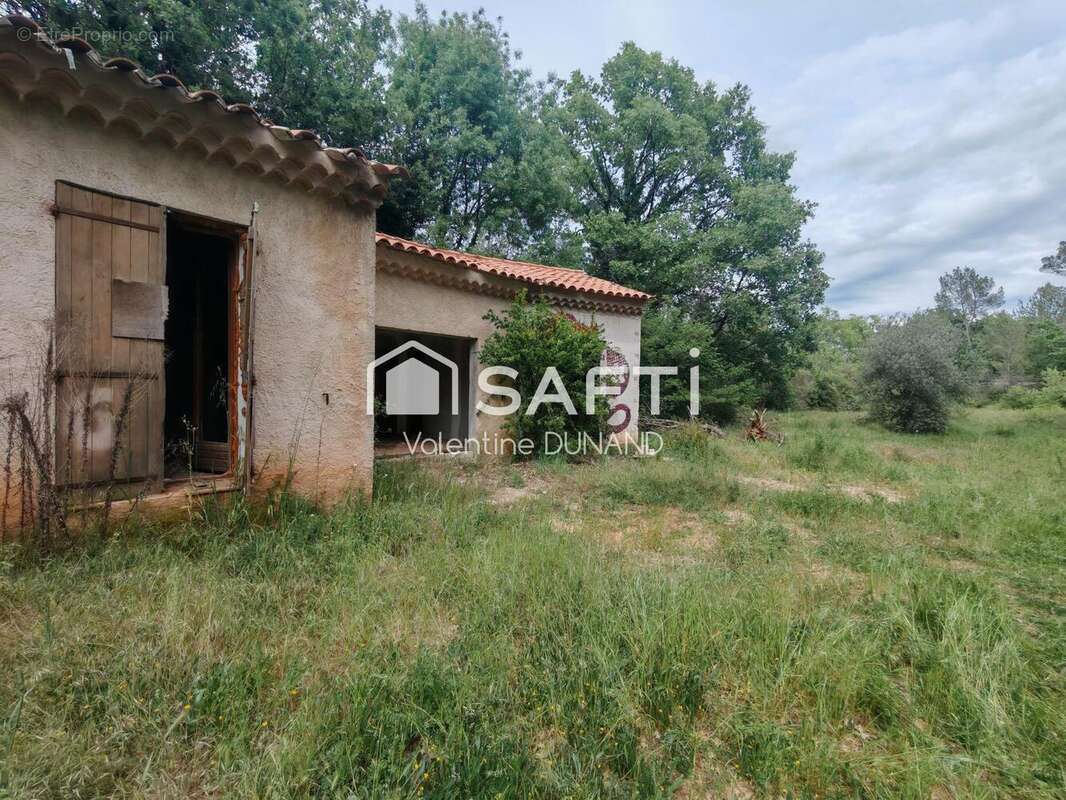 Photo 2 - Maison à CAMPS-LA-SOURCE