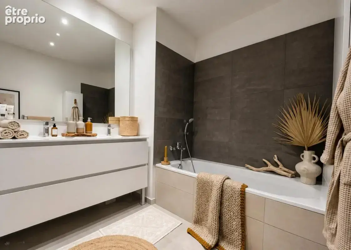 Appartement 3 pièces de 65 m² à Cogolin - photo 22
