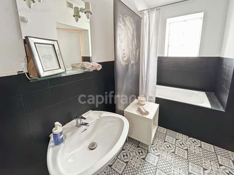 Commerce à LE CREUSOT