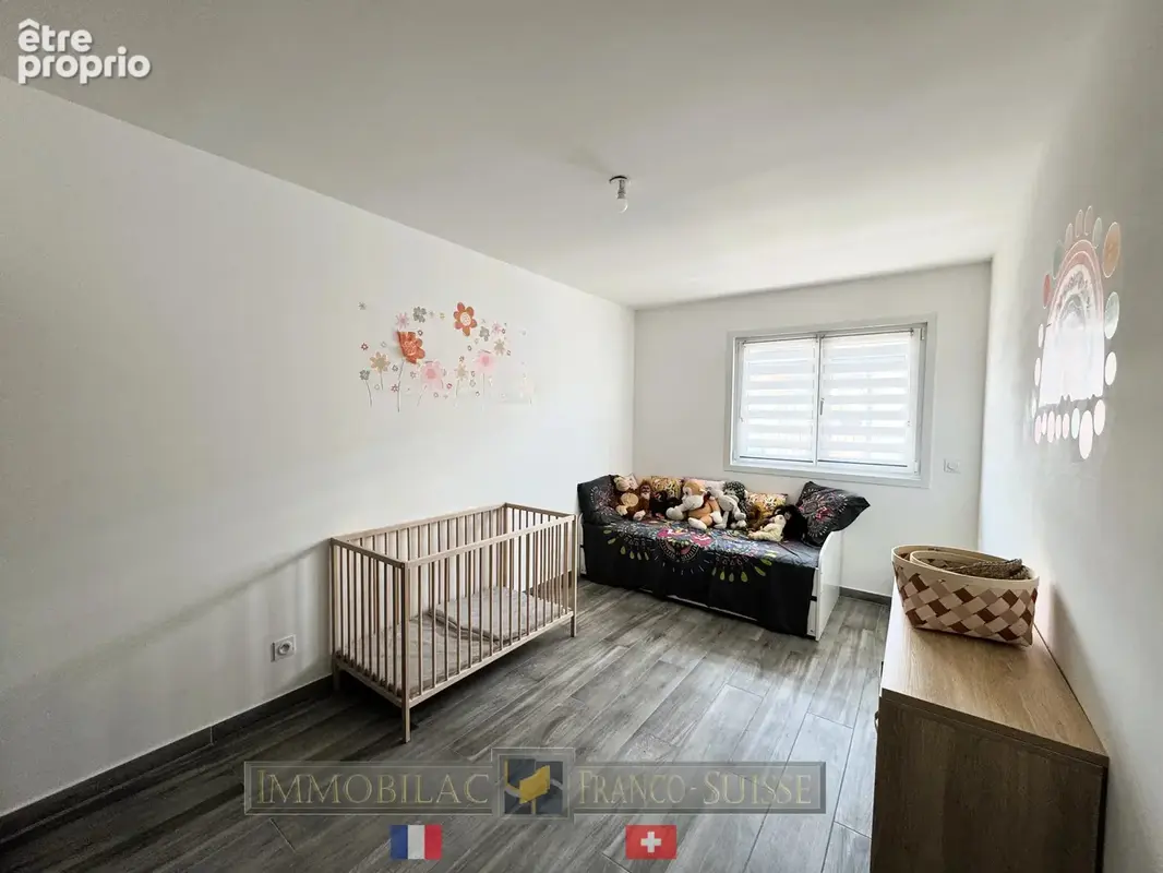 EXCLUSIVITE - Maison T5 contemporaine avec suite parentale, terrasse et garage à Scionzier. - photo 6
