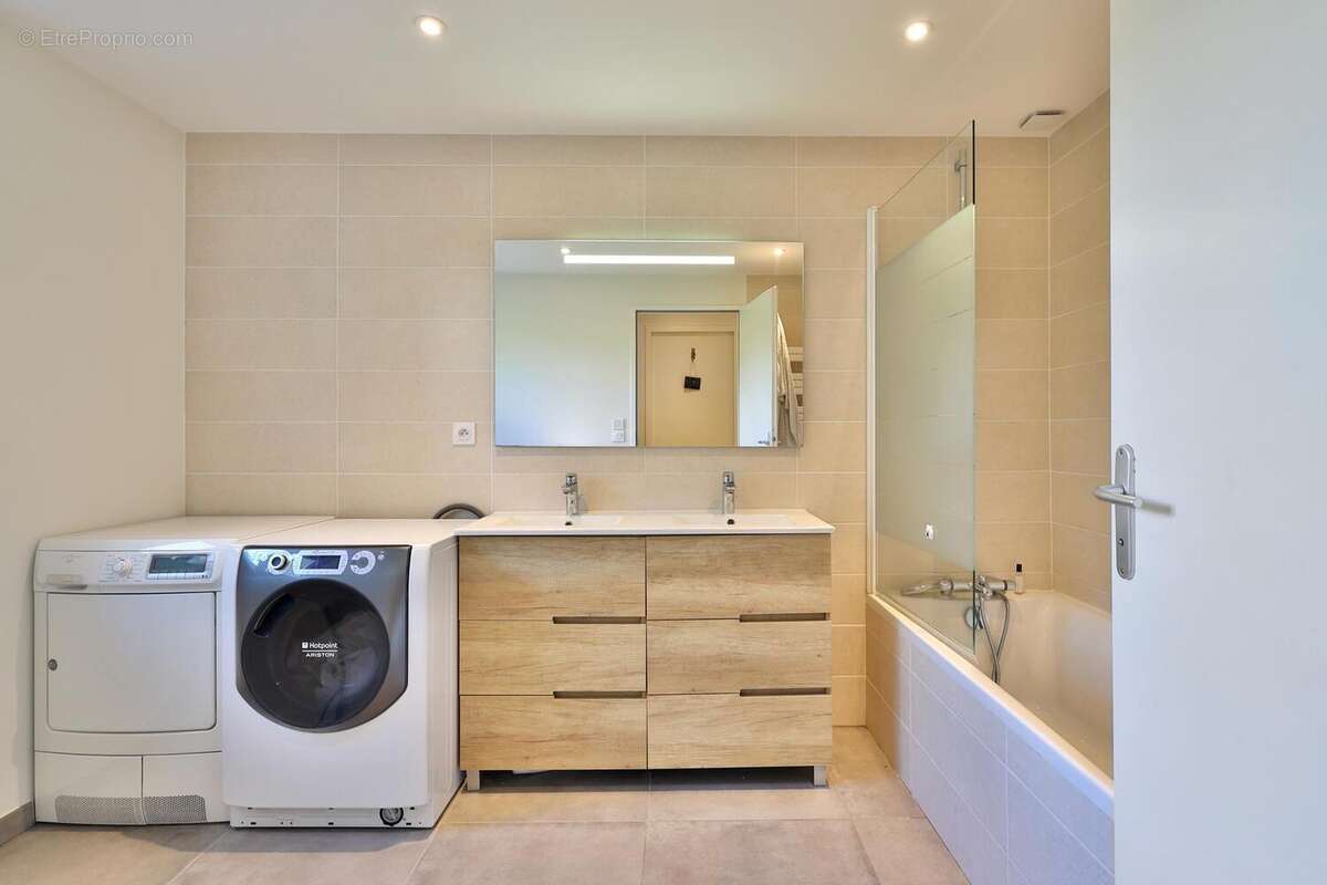 Photo 9 - Maison à CALUIRE-ET-CUIRE