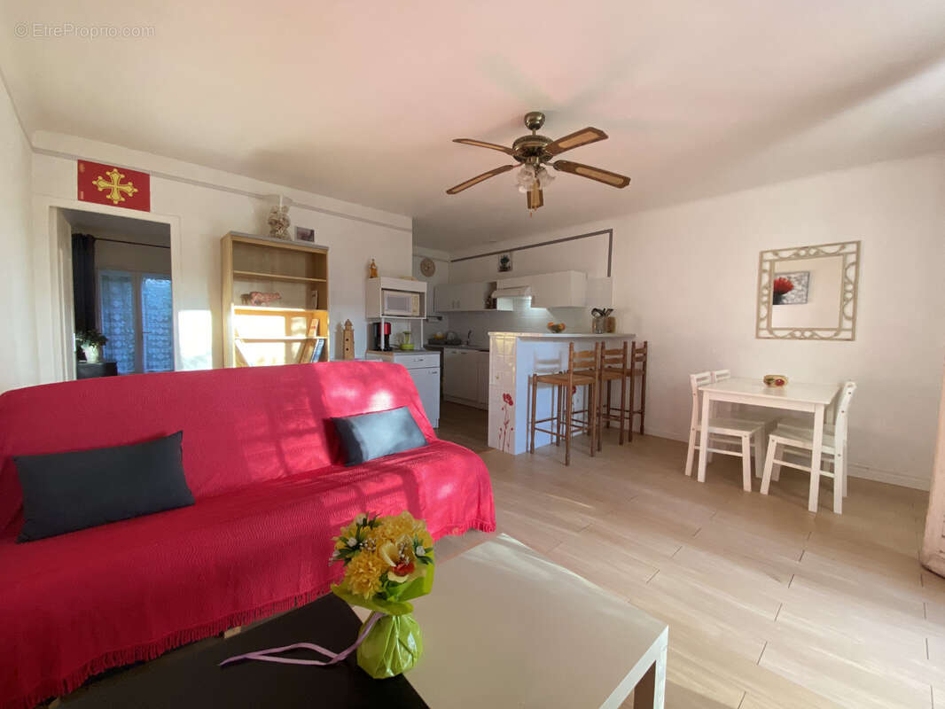 Appartement à VIAS