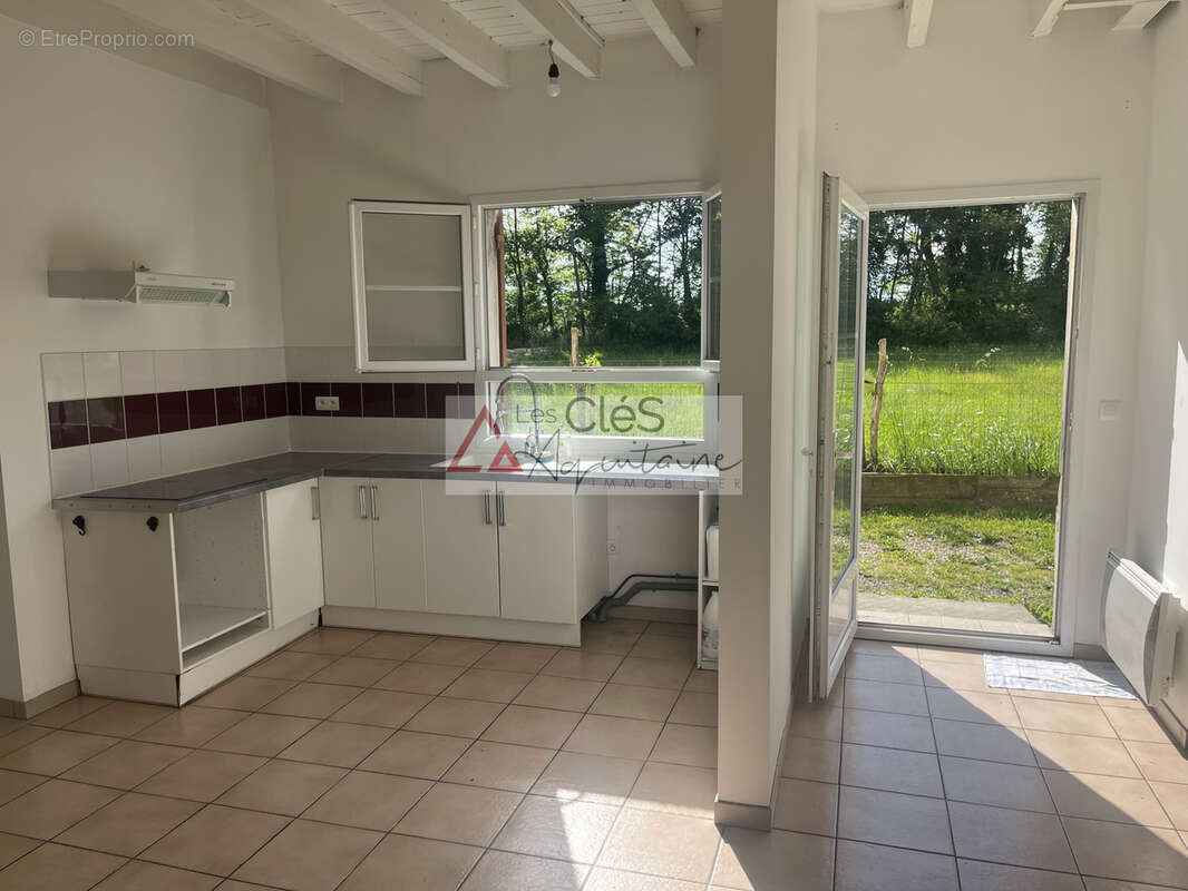Maison à BERNOS-BEAULAC