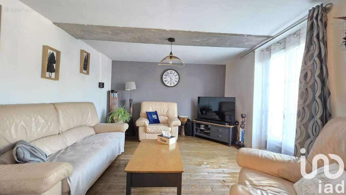 Photo 2 - Maison à AINCOURT