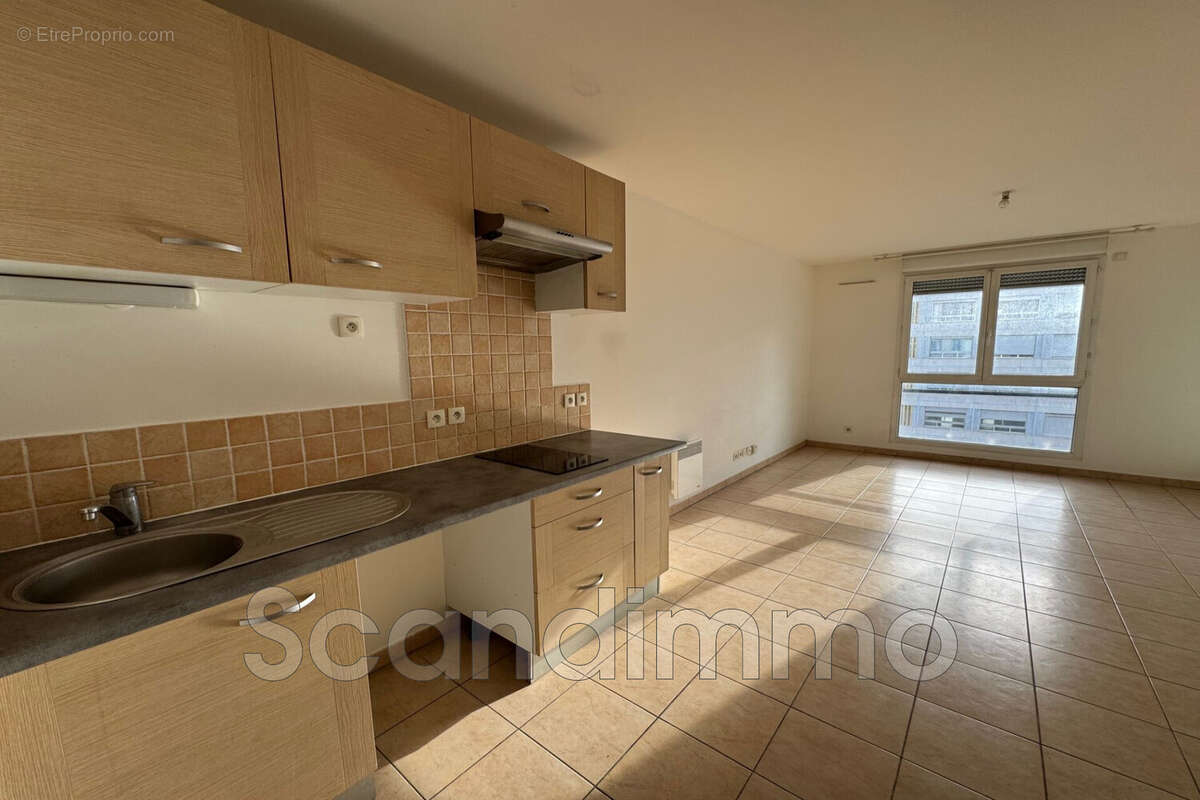 Appartement à MARSEILLE-8E