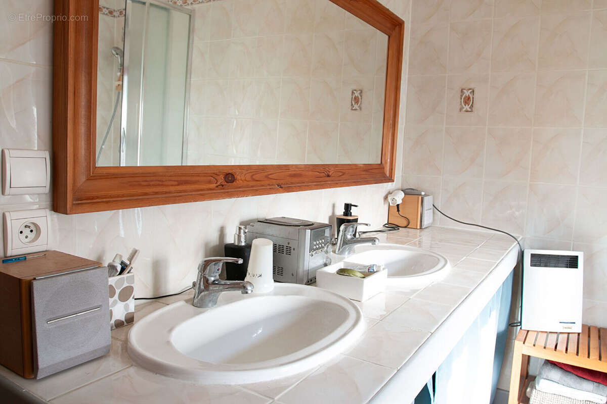 Maison à SAINT-BERON