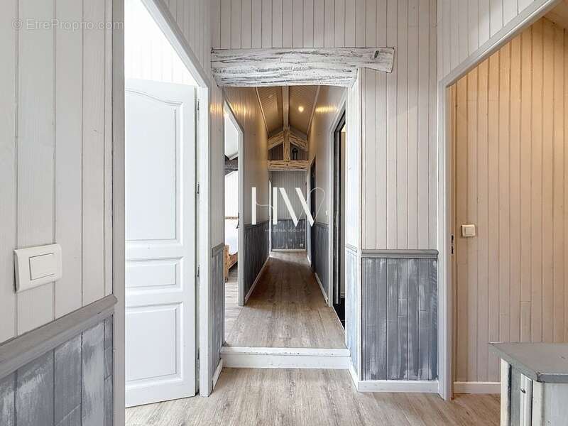 Maison à VETRAZ-MONTHOUX