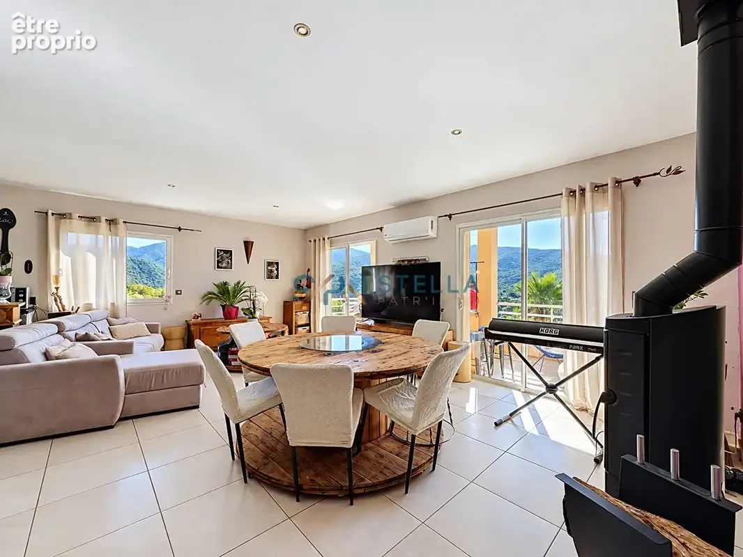 AGOSTA T4 de 117,89 m²  Le compromis parfait entre maison et appartement - photo 3