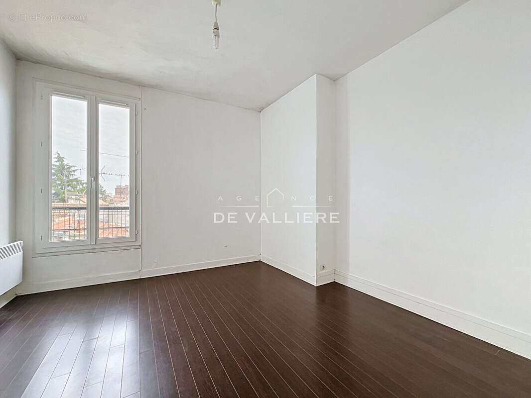 Appartement Nanterre CENTRE-VILLE - photo 8