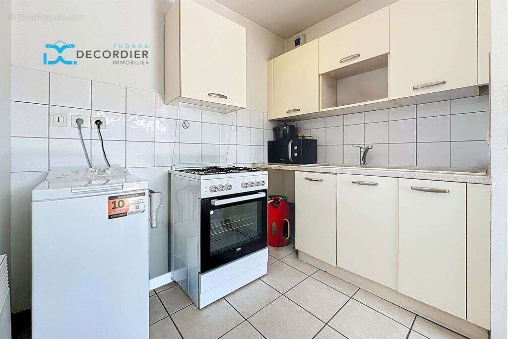 T3 lumineux de 61,35m² – proche centre-ville & gare – cave - 2 parkings couverts ! - photo 7
