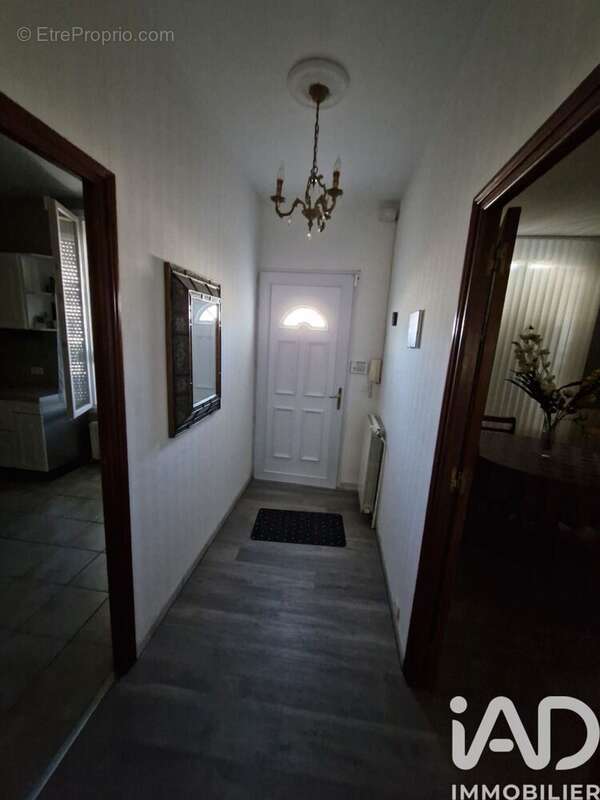 Photo 9 - Maison à LIVRY-GARGAN