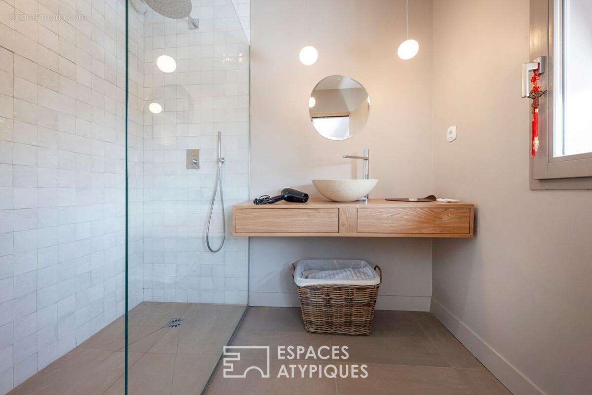 Maison à LE BOUSCAT