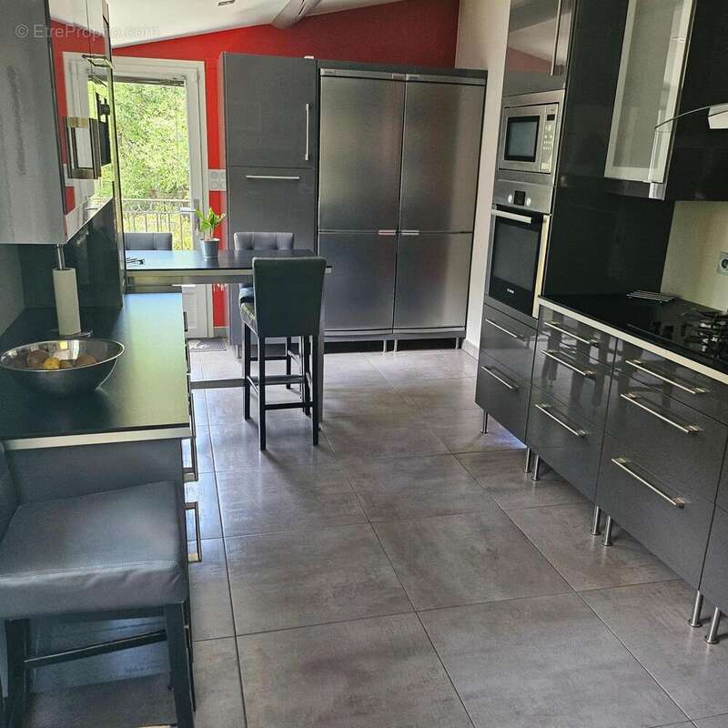 Maison 165 m² à Caseneuve  - photo 6