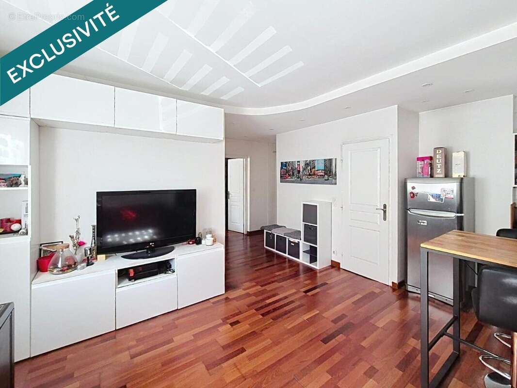 Photo 2 - Appartement à ISSY-LES-MOULINEAUX