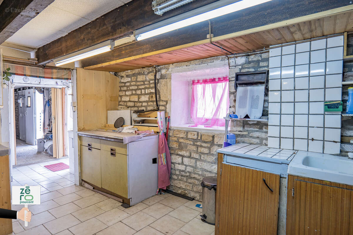 Maison familiale de 160?m2   6 pièces   Sud Vendée   Terrain arboré   DPE B - photo 23
