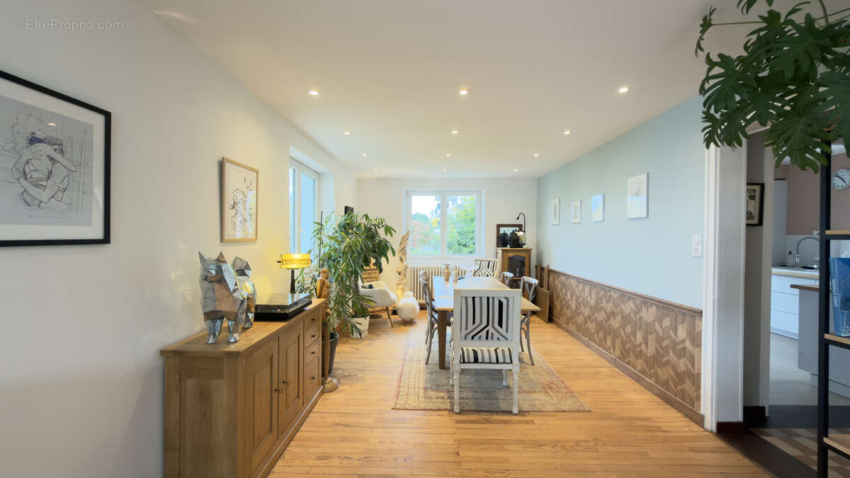 Maison à EVIAN-LES-BAINS