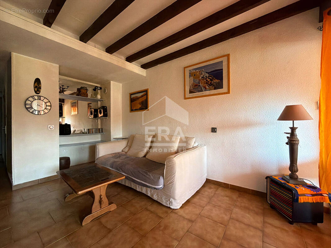 Appartement à VILLENEUVE-LOUBET