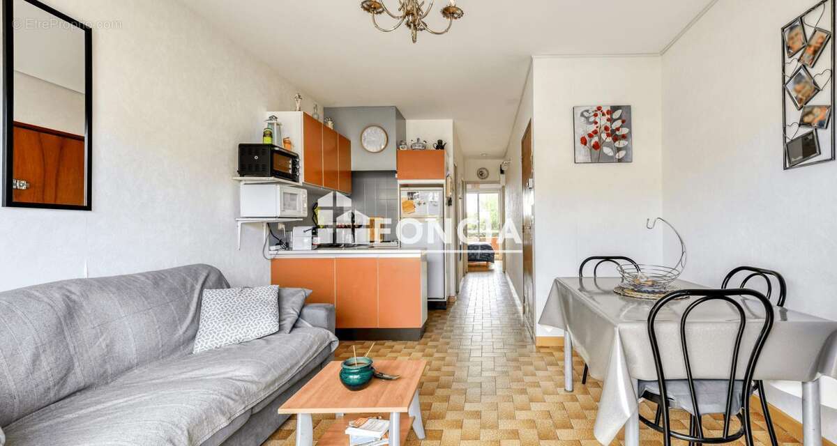 Appartement T2 traversant avec balcon à 200 m de la plage - photo 5