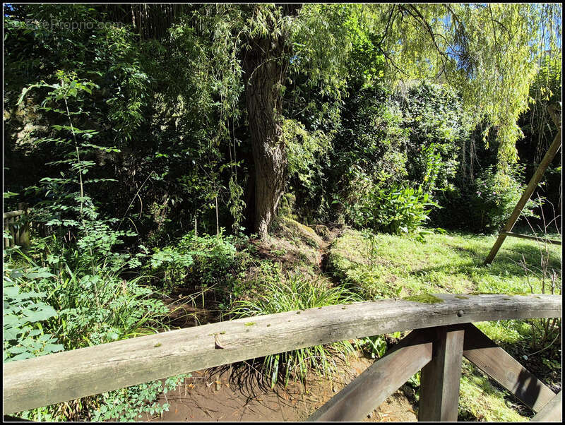 Maison à MONCRABEAU