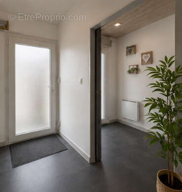 Maison rénovée de 120 m2   3 chambres, jardin et espace bureau à Marly - photo 10