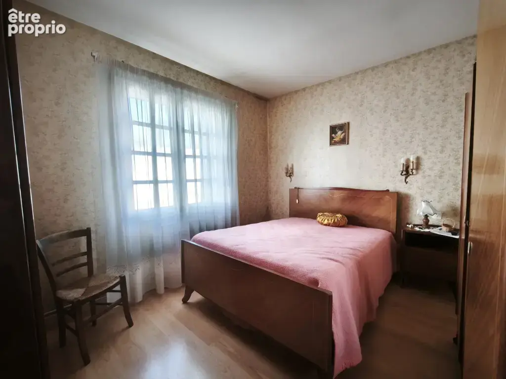 Maison 4 pièces 94 m² à vendre à Pons (17800) - photo 5