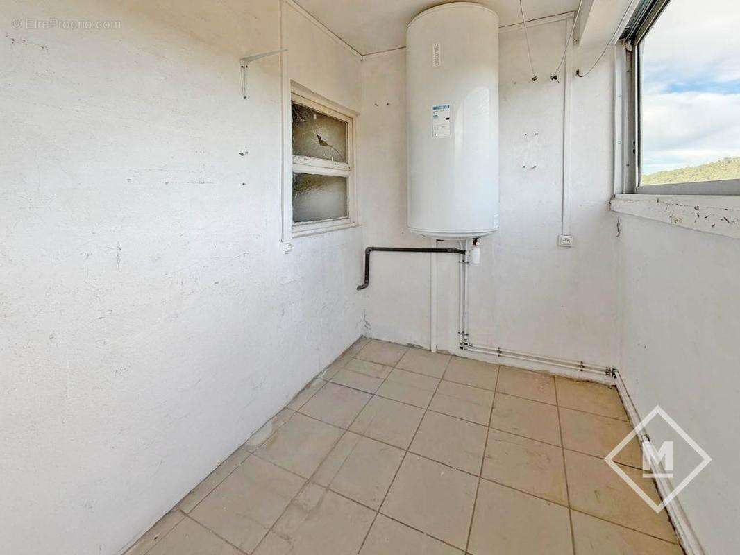Appartement à MARSEILLE-9E