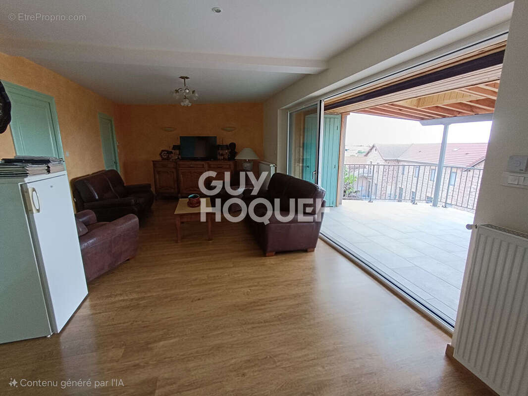 Appartement à BUSSIERES