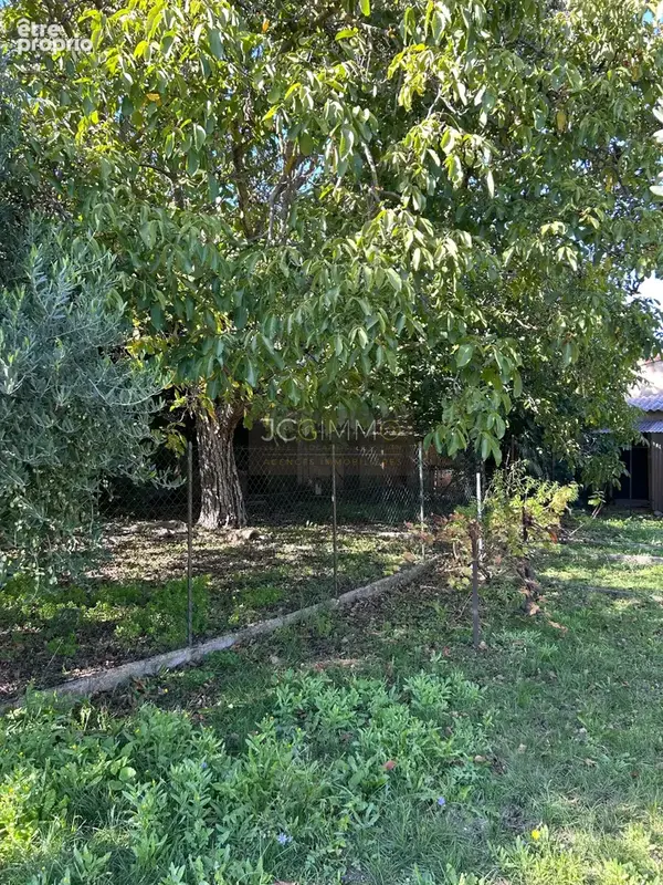 Carnoules bâti de 50m2 sur 343m2 - photo 10
