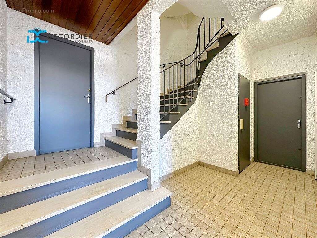 Appartement à EVIAN-LES-BAINS