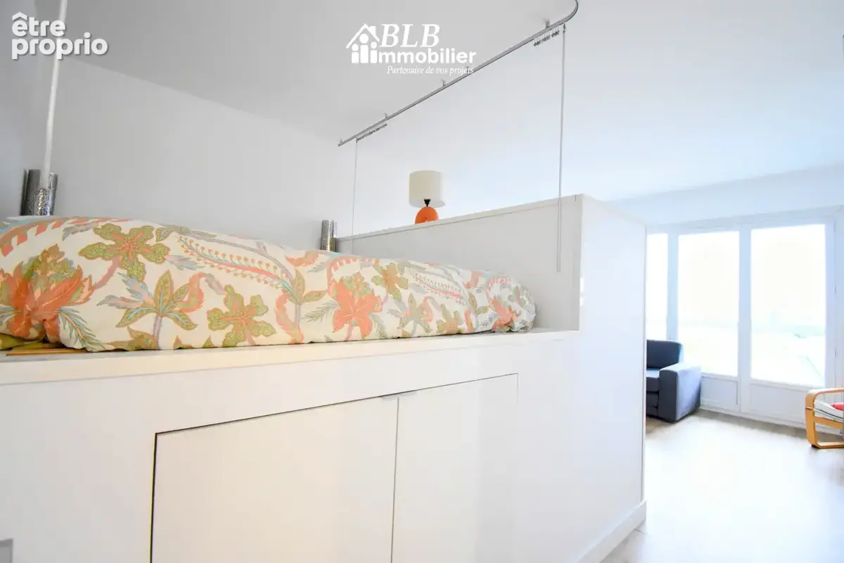 Studio avec mezzanine - maurepas - photo 7