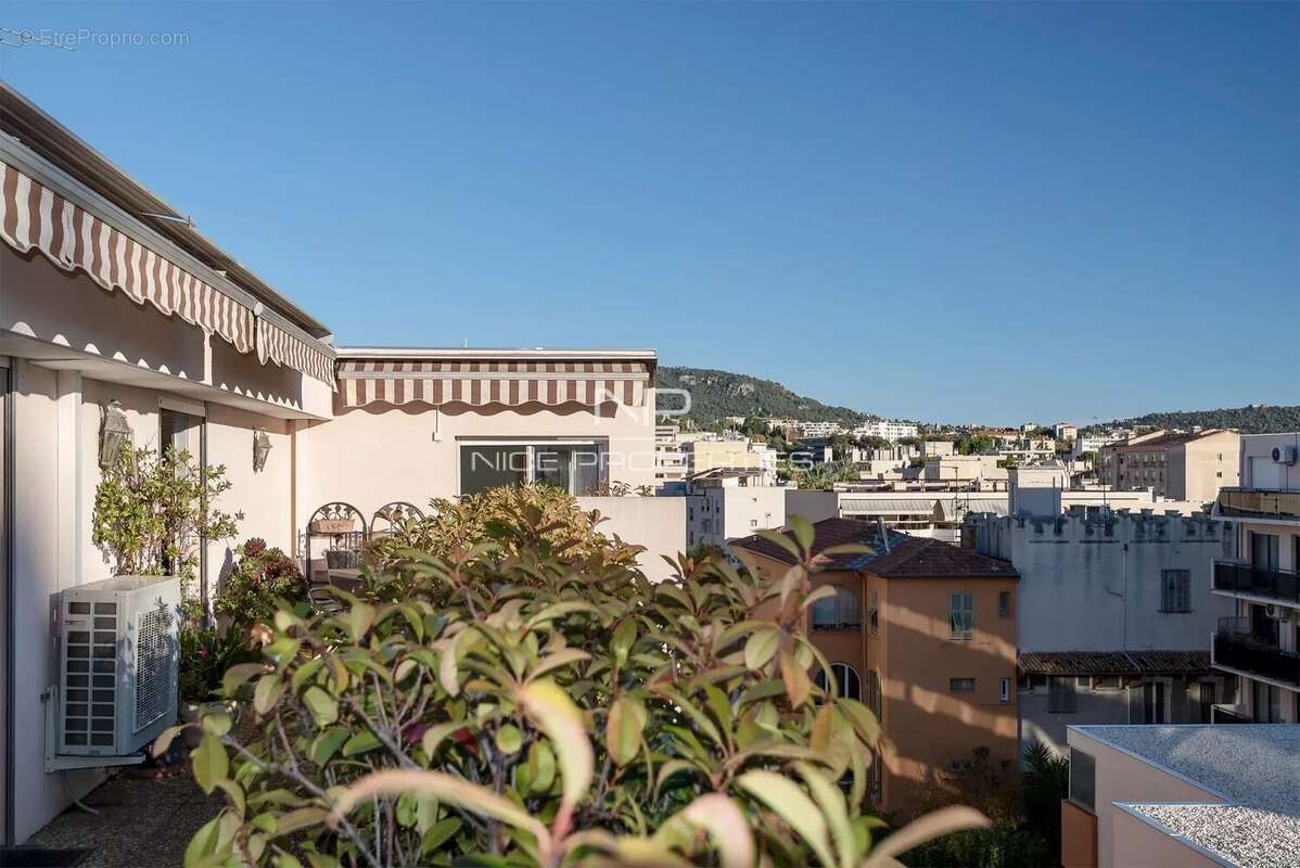 Appartement à NICE