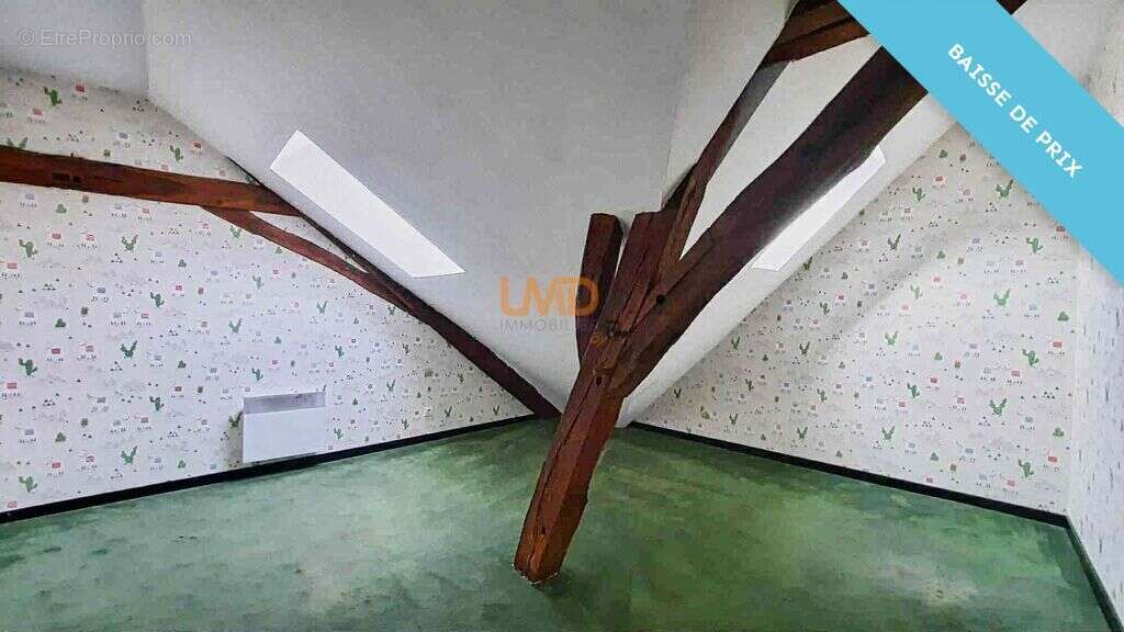 Maison à PRUNAY-CASSEREAU