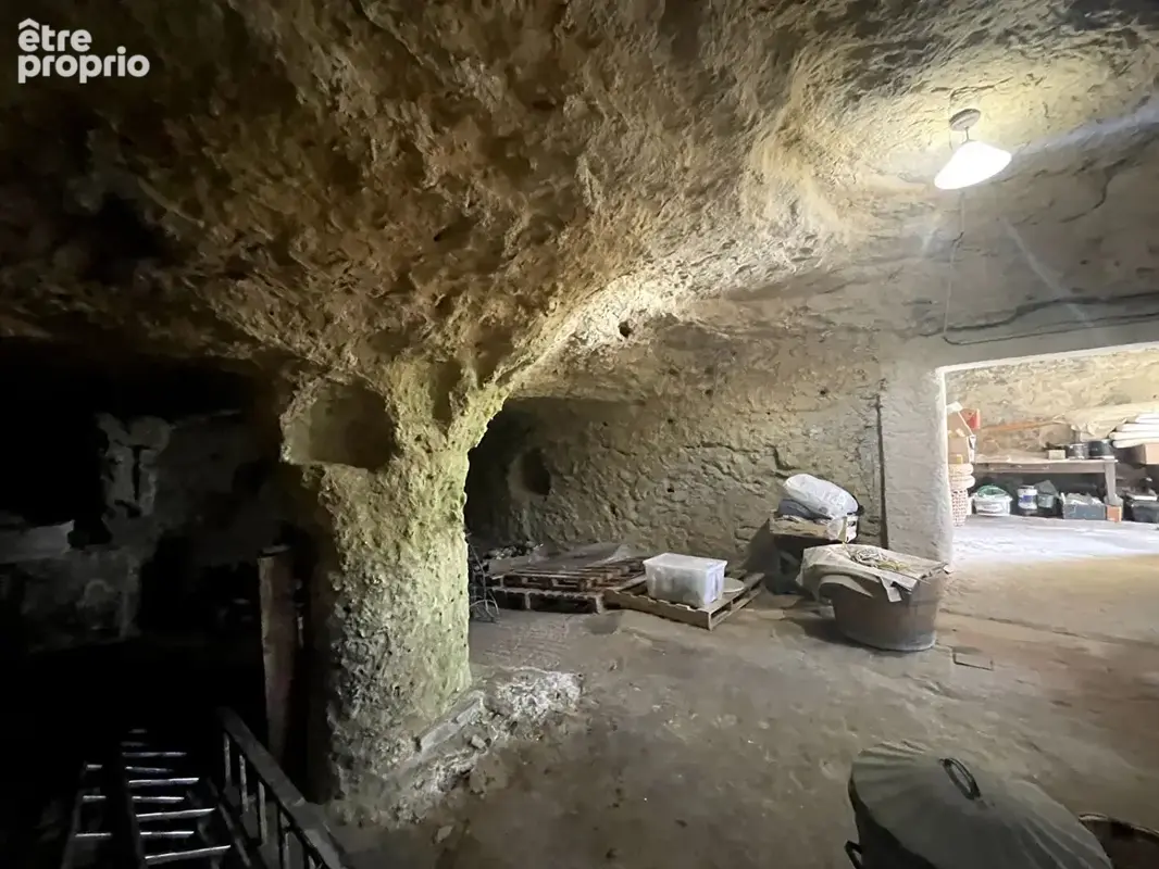Maison de caractère rénovée / Ferrière-Larcon Centre - photo 17
