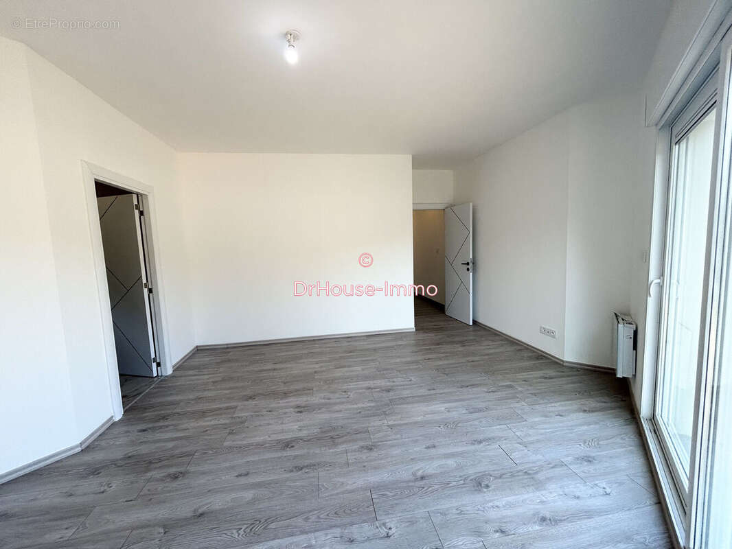 Maison 118 m² à Villemandeur  - photo 8