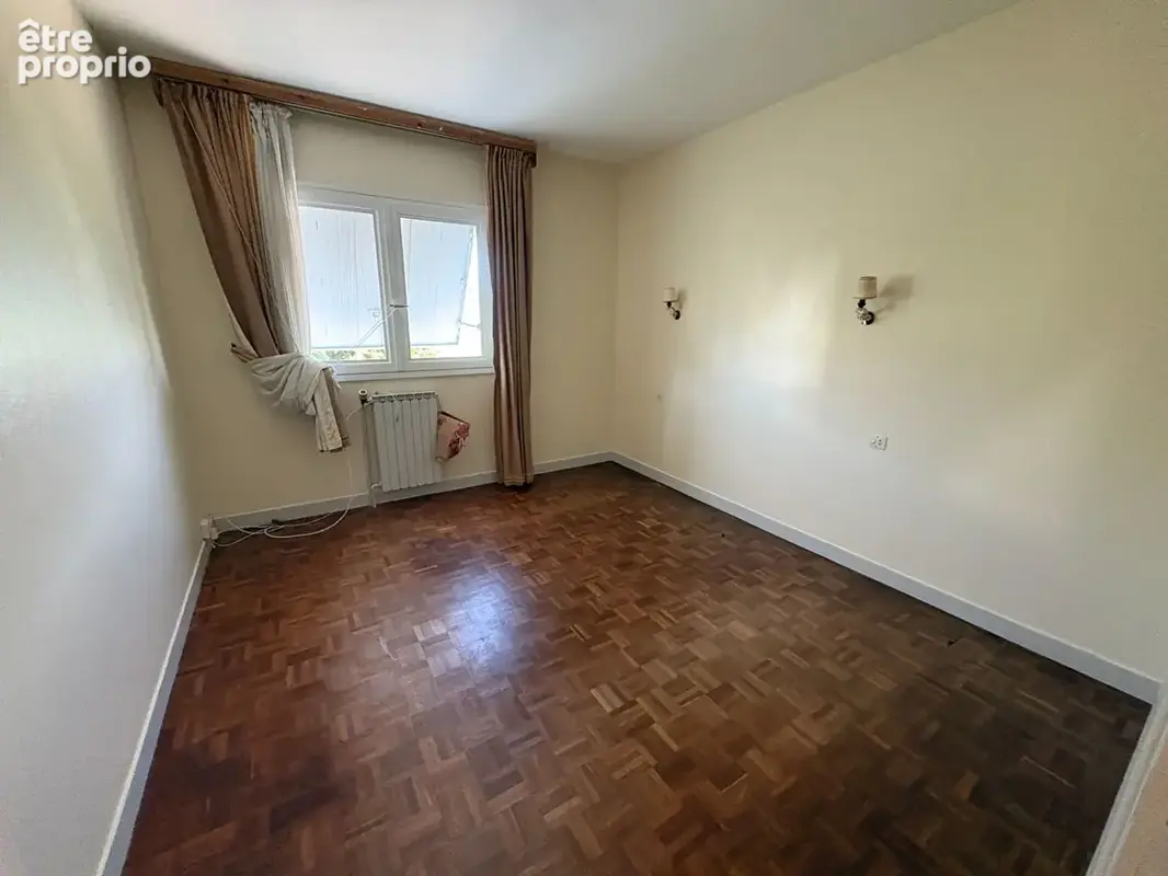 Maison traditionnelle, quartier Rouillen. - photo 3