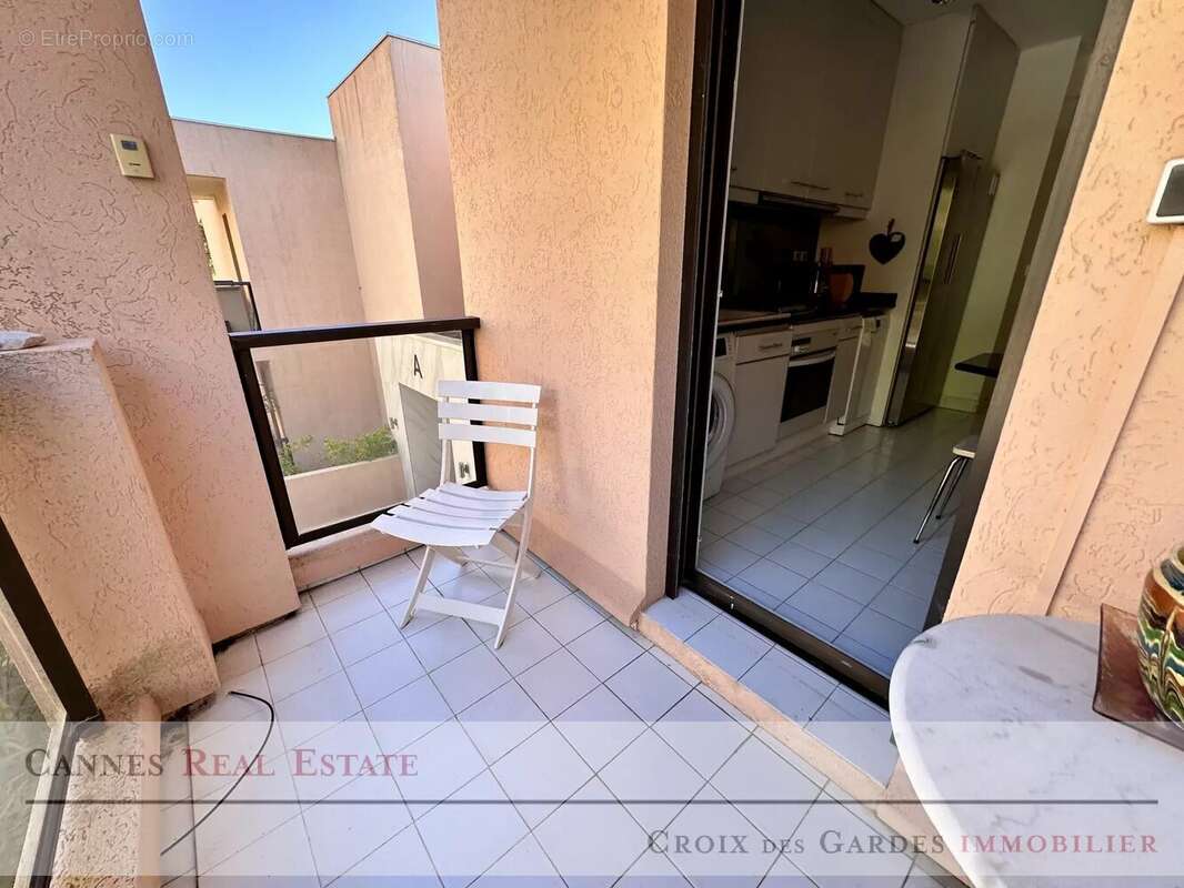 Appartement à LE CANNET