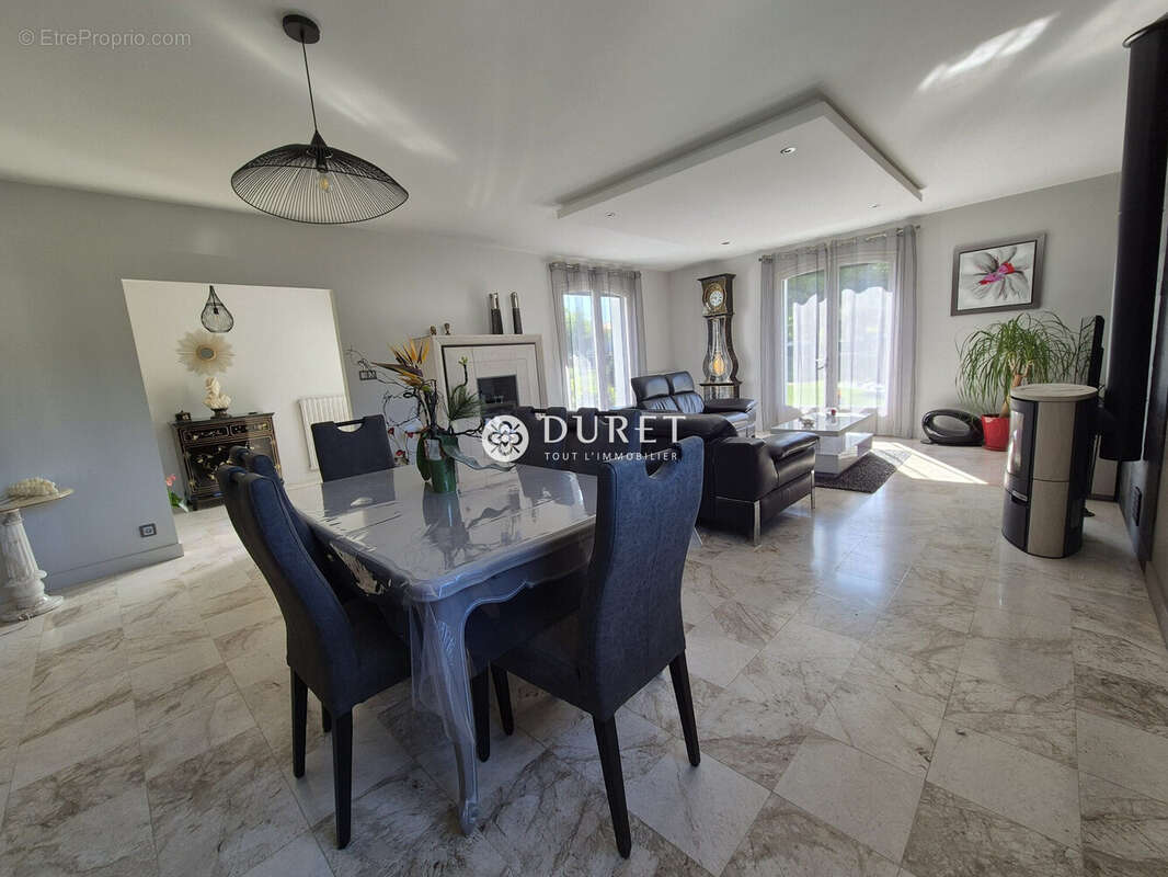 Maison à SAINTE-FLAIVE-DES-LOUPS