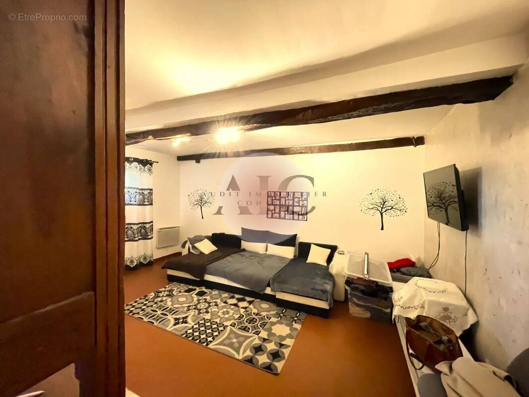 Appartement à CALLIAN