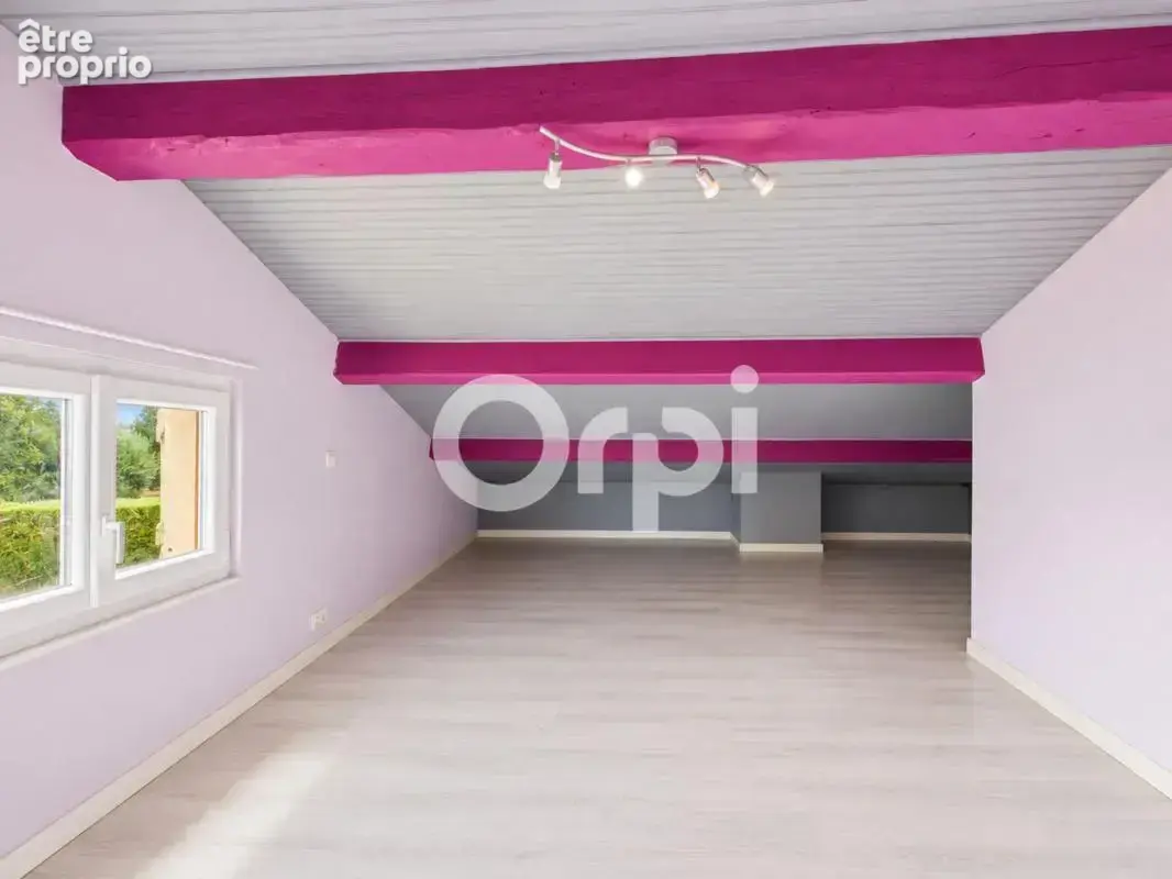 Atypique – 2 610 m² de terrain – espace professionnel - photo 18