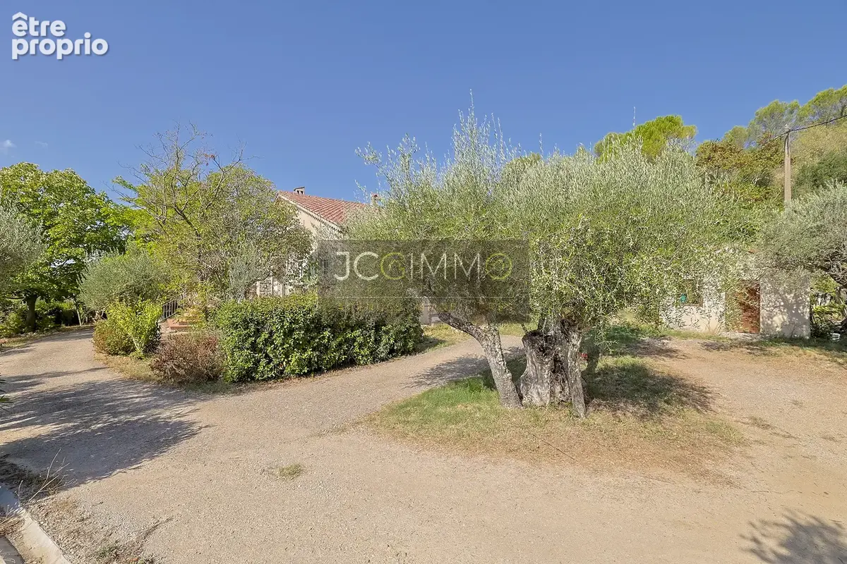 Villa T4 avec 2 698m2 de terrain / Vue dominante - photo 18