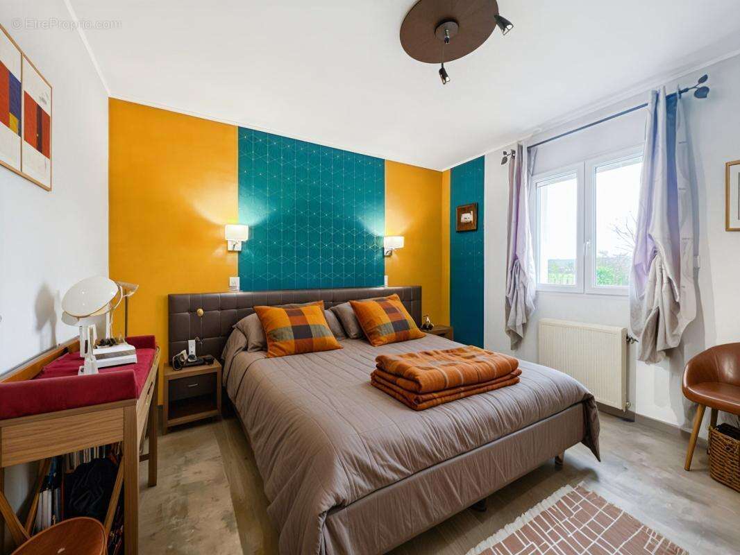 Maison à RAZAC-SUR-L'ISLE